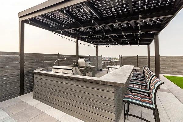 Independent home terrace suited for integrated solar rooftop system